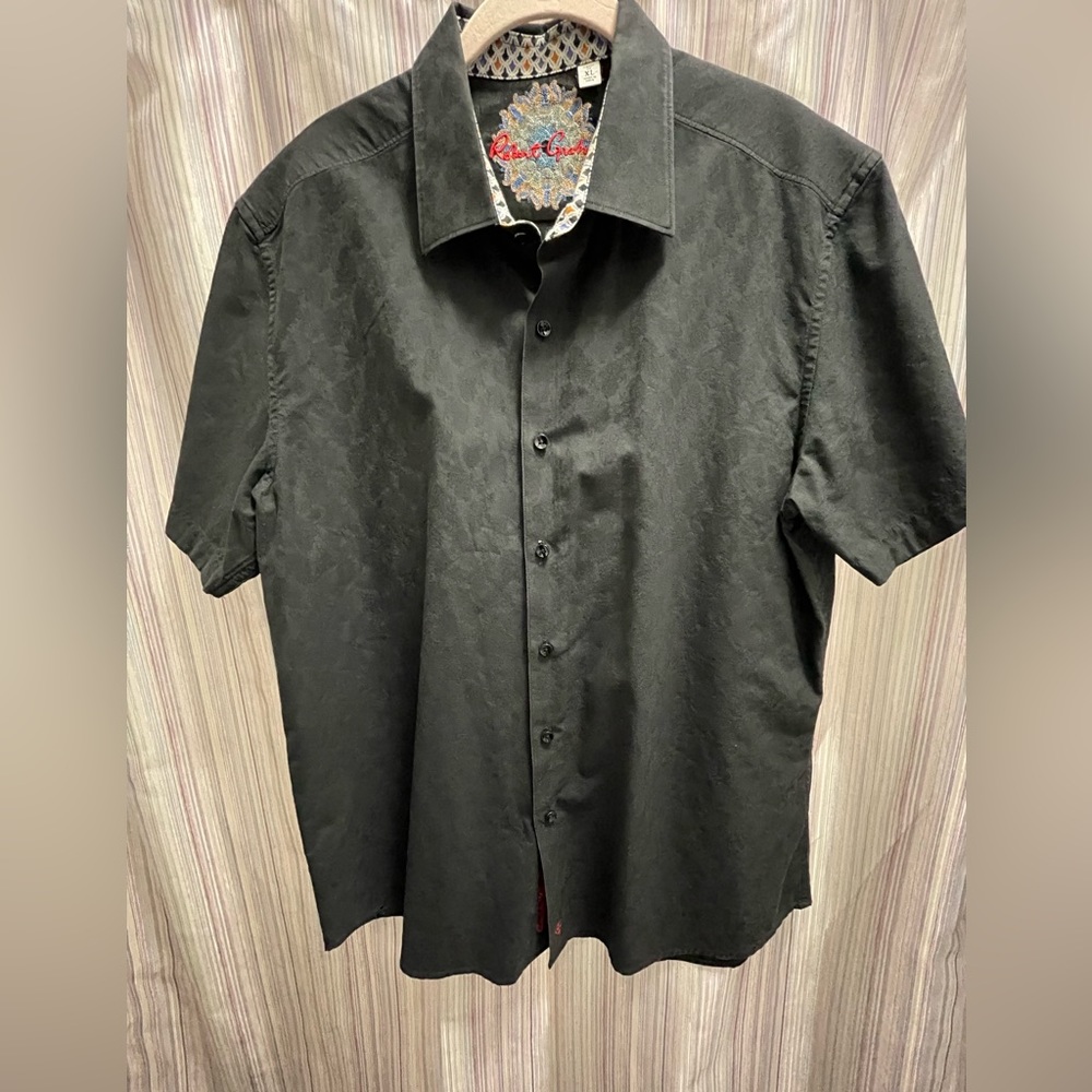 Robert Graham Black Button-Down with Multicolor Embroidered Medallion - Picture 2 of 2